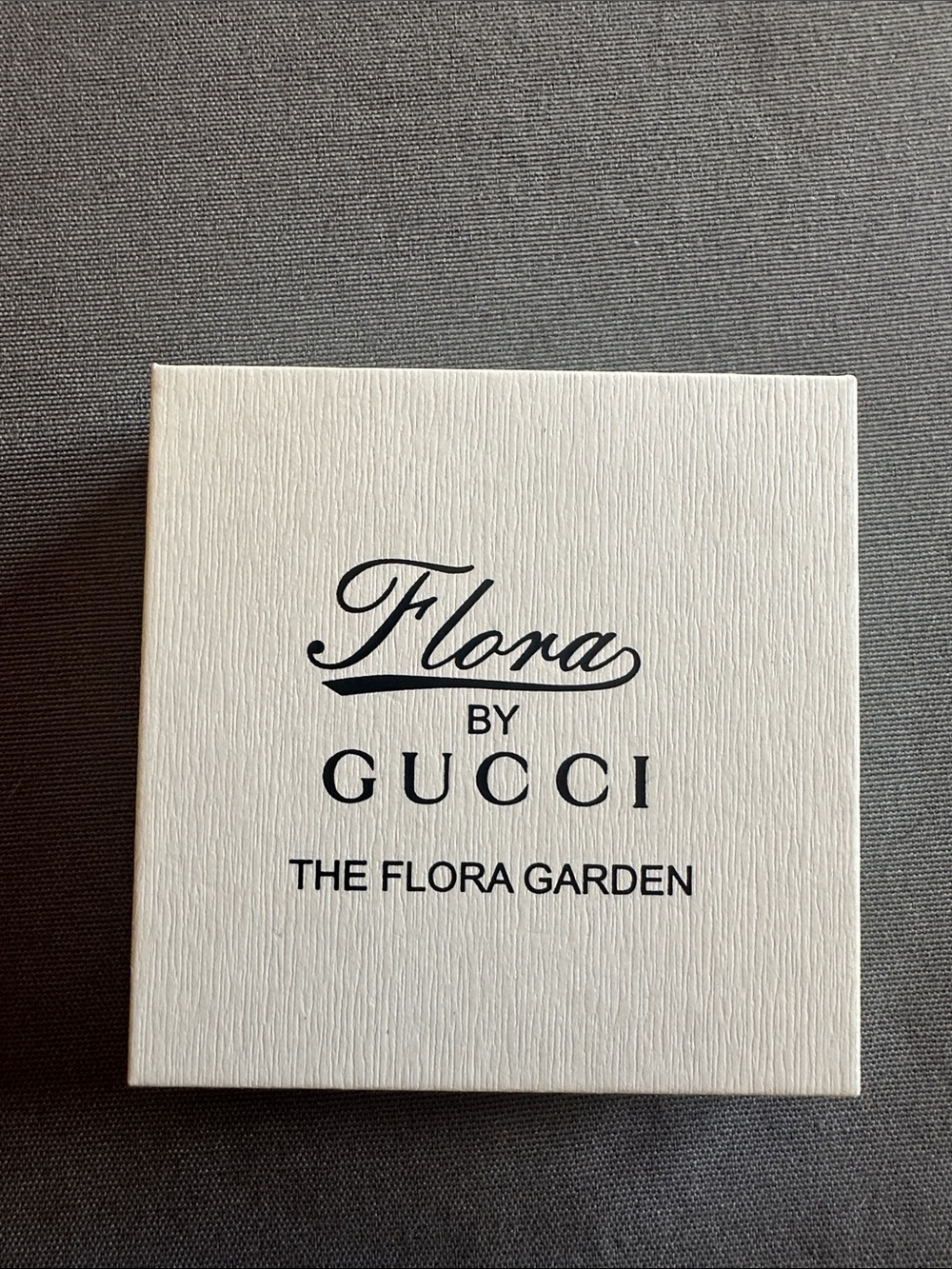 Gucci Floral Engraved Compact Mirror - Silver